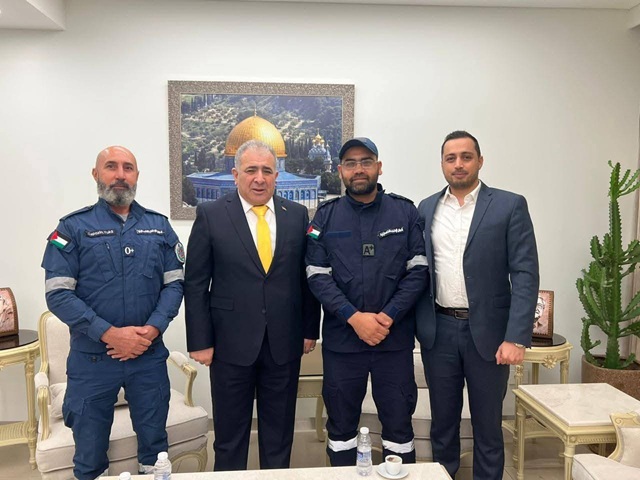 أفواج الإطفاء الفلسطينية تلتقي سعادة سفير دولة فلسطين في لبنان الأخ محمد الأسعد
