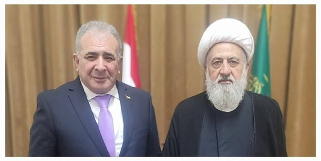 العلامة الخطيب يستقبل السفير الفلسطيني