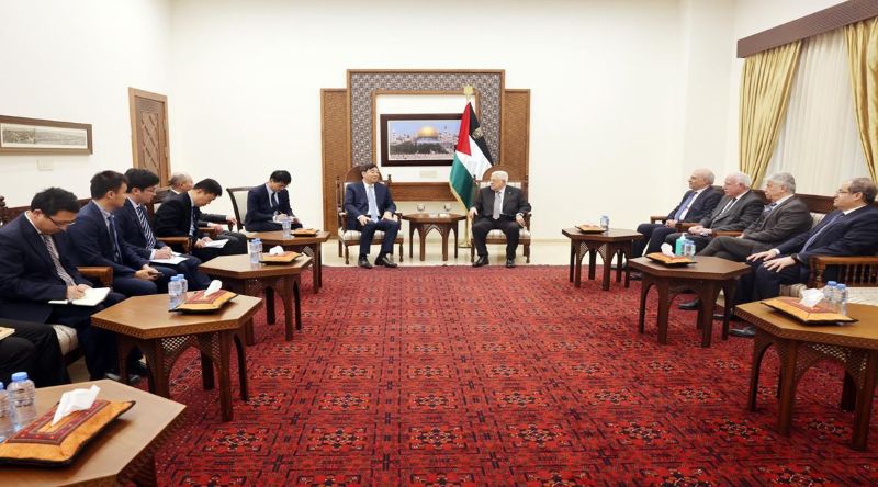 الرئيس يستقبل المبعوث الصيني الخاص إلى الشرق الأوسط