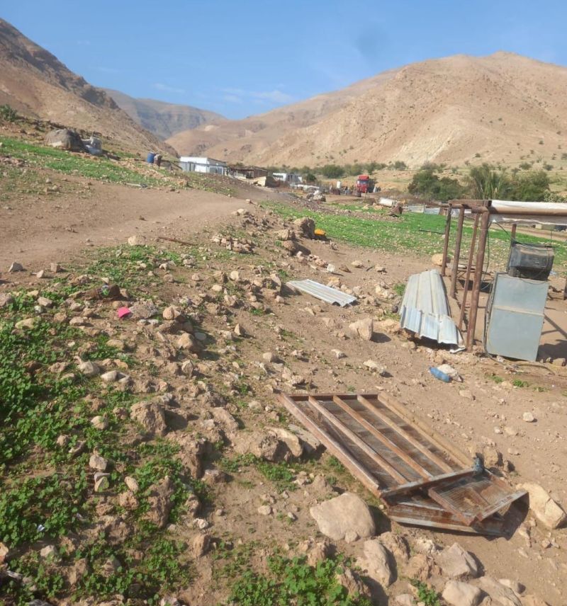 20 عائلة ترحل قسرا عن تجمع الشلال شمال أريحا