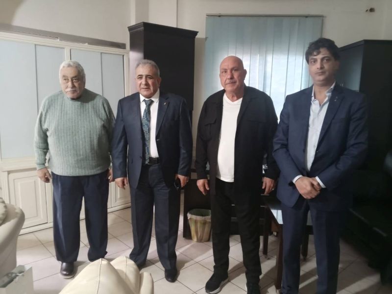 السفير الاسعد يلتقي المنسق العام لتجمع اللجان والروابط الشعبية معن بشور