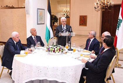محادثات رئاسية لبنانية فلسطينية في قصر بعبدا عقبها مادبة إفطار