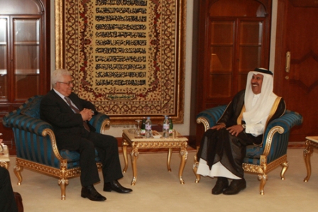 الرئيس يجتمع في الدوحة مع رئيس الوزراء القطري