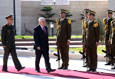 استقبال رسمي وشعبي لسيادة الرئبس لدى عودته الى ارض الوطن