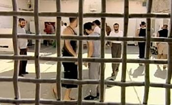 إسرائيل توافق على إطلاق سراح 26 أسيرا