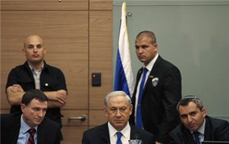 حكومة التوافق تصيب اليمين الإسرائيلي بالهستيريا