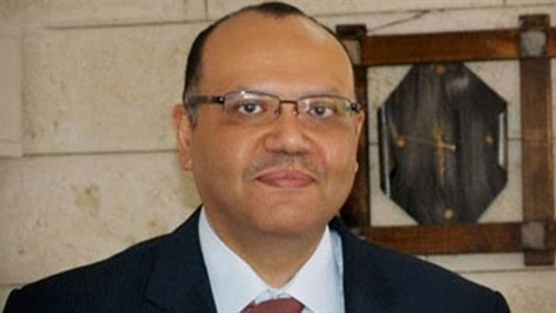 السفير المصري: زيارة الرئيس عباس للقاهرة تأتي في إطار التشاور المستمر بين القيادتين