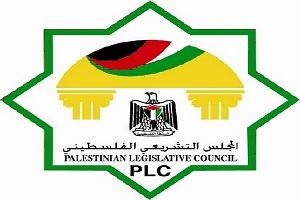 إطلاع رئيس لجنة العلاقات الخارجية بالبرلمان السويسري على التطورات الفلسطينية