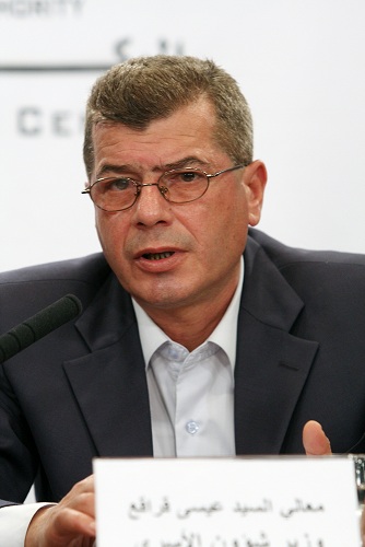 قراقع: مطلوب تدخل دولي لإنهاء مشكلة الإهمال الطبي للأسرى