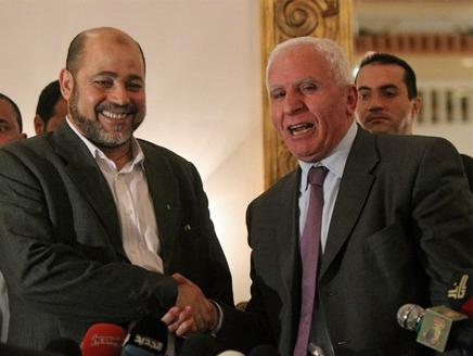 توقعات بعقد لقاء بين الاحمد وابو مرزوق اليوم بالقاهرة