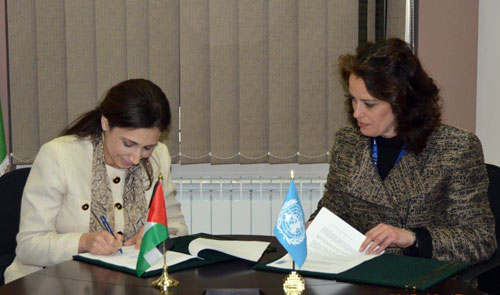 الإحصاء وبرنامج الأمم المتحدة لمساعدة الشعب الفلسطيني يوقعان اتفاقية تعاون