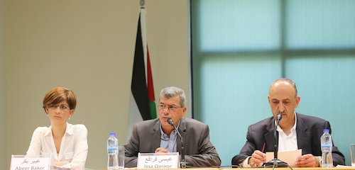 قراقع يدعو لمقاطعة محاكم الاحتلال ردا على تطبيق القانون الجنائي على الأسرى