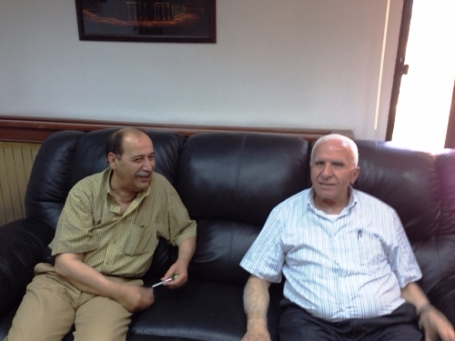 الأحمد وقاسم يبحثان الأوضاع في الوطن ومخيمات اللجوء وملف المصالحة الفلسطينية