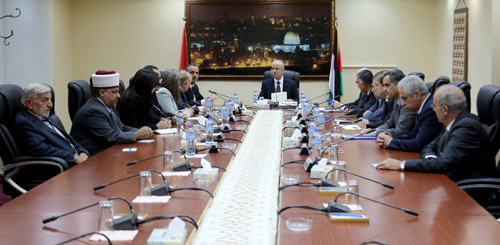 مجلس الوزراء: شعبنا أصبح هدفاً ثابتاً لعمليات الإعدام الميداني والقتل بدم بارد