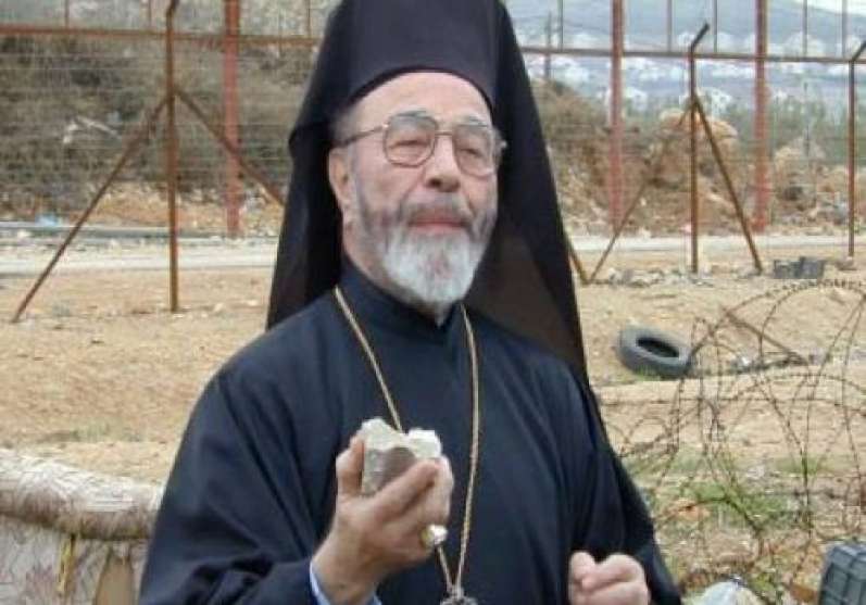 وفد فلسطيني رفيع المستوى يتقبل التعازي بالمطران كابوتشي