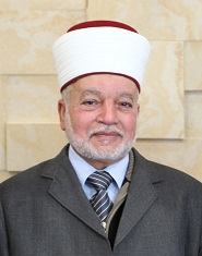 المفتي العام يدين مصادقة "الكنيست" على قانون التسوية