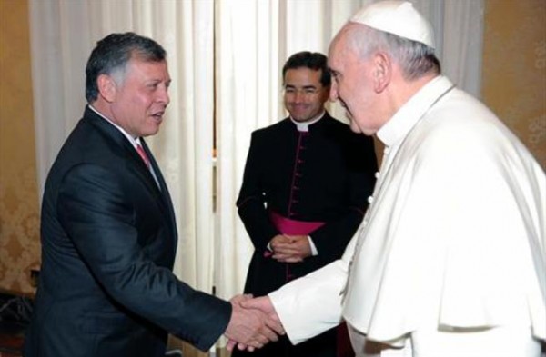 العاهل الأردني وبابا الفاتيكان يؤكدان ضرورة الحفاظ على الوضع القائم في القدس