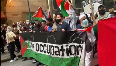مسيرتان تجوبان شوارع نيويورك وواشنطن تنديدا بالعدوان الإسرائيلي على شعبنا