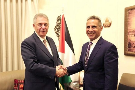 دبور يستقبل السفير العماني في لبنان